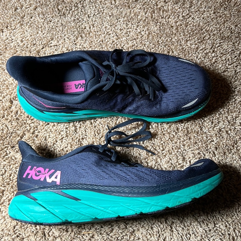 Hoka Womens Clifton 8 Size US 9.5